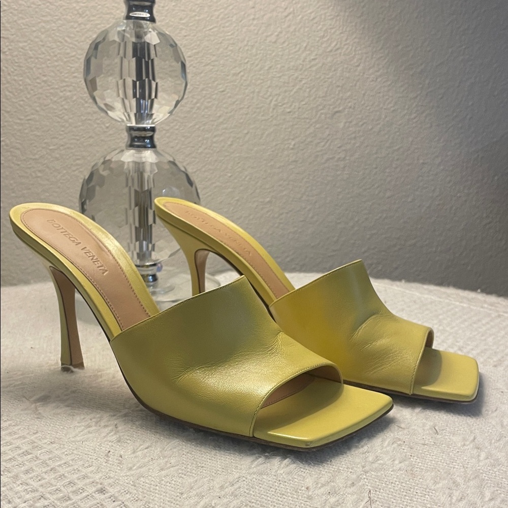 Bottega Venetta Yellow Heeled Mules